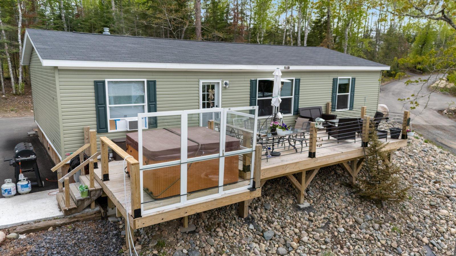 2001 A&B  Bayview Road, Greenwood Twp, MN