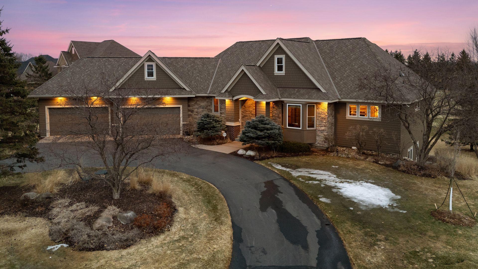 2923  Jonquil Trail N, Lake Elmo, MN