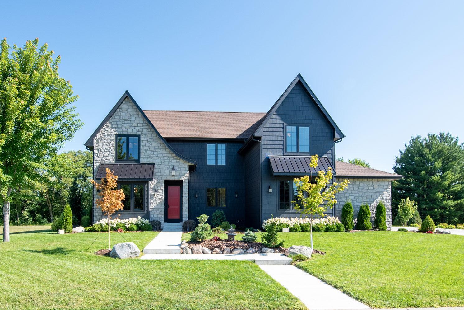 626  Marie Lane, North Mankato, MN