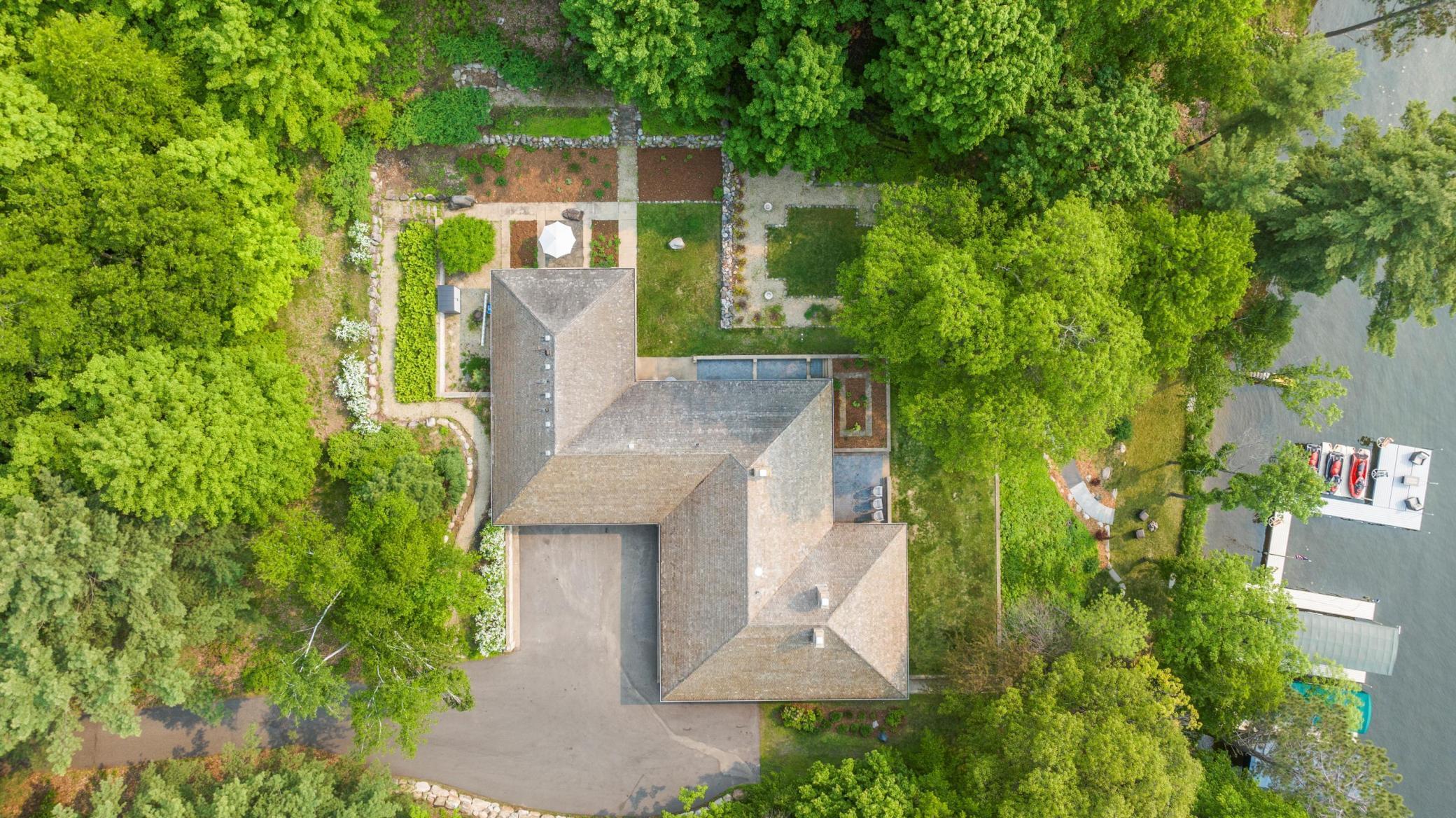 8821  Interlachen Road, Lake Shore, MN