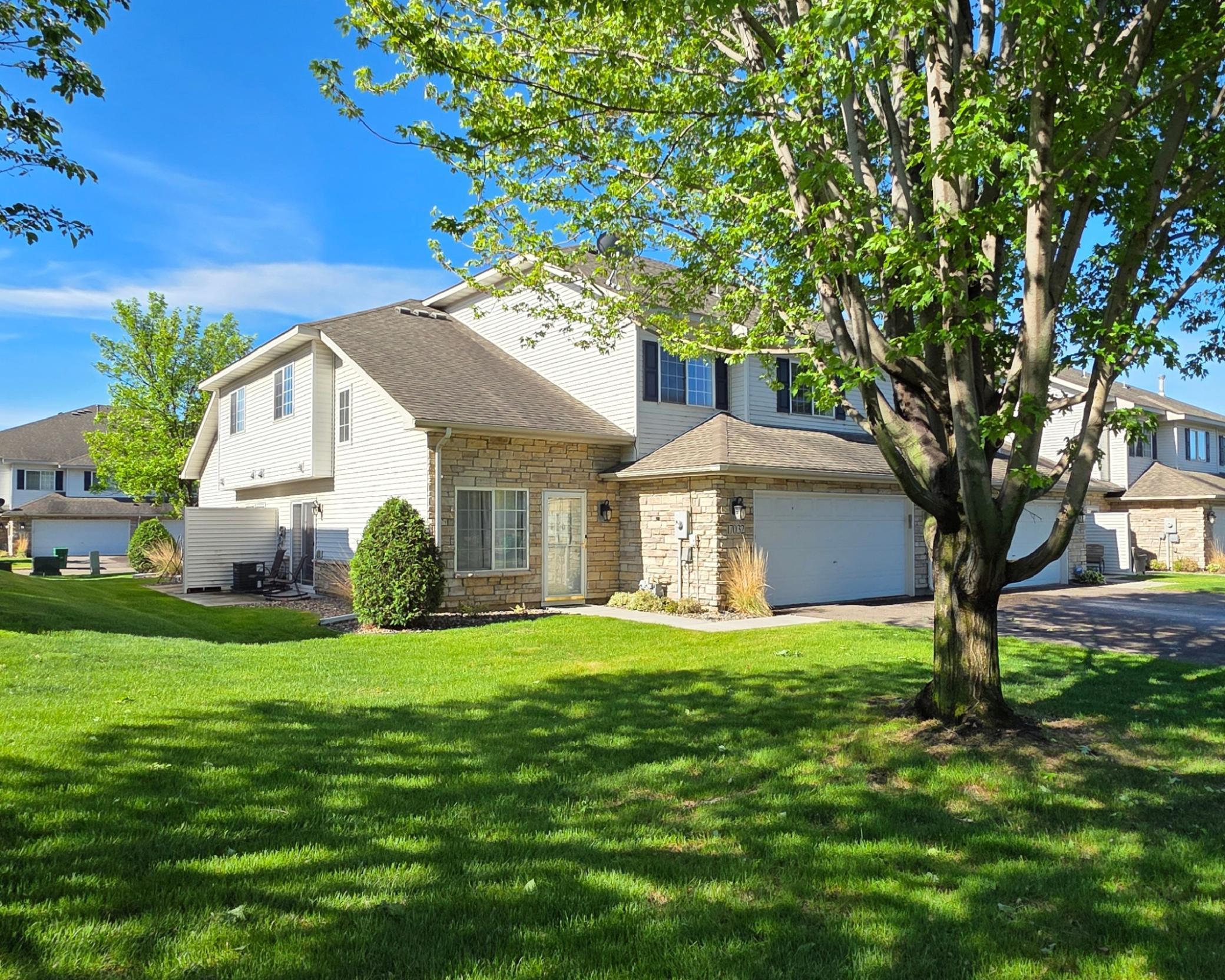 17032  Eagleview Lane, Farmington, MN