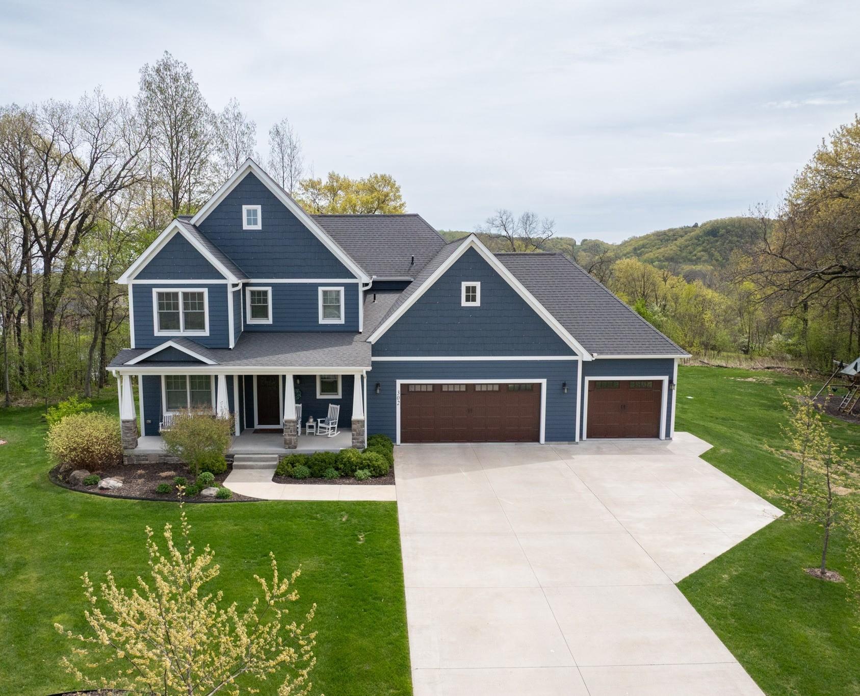 Listing # 7066909