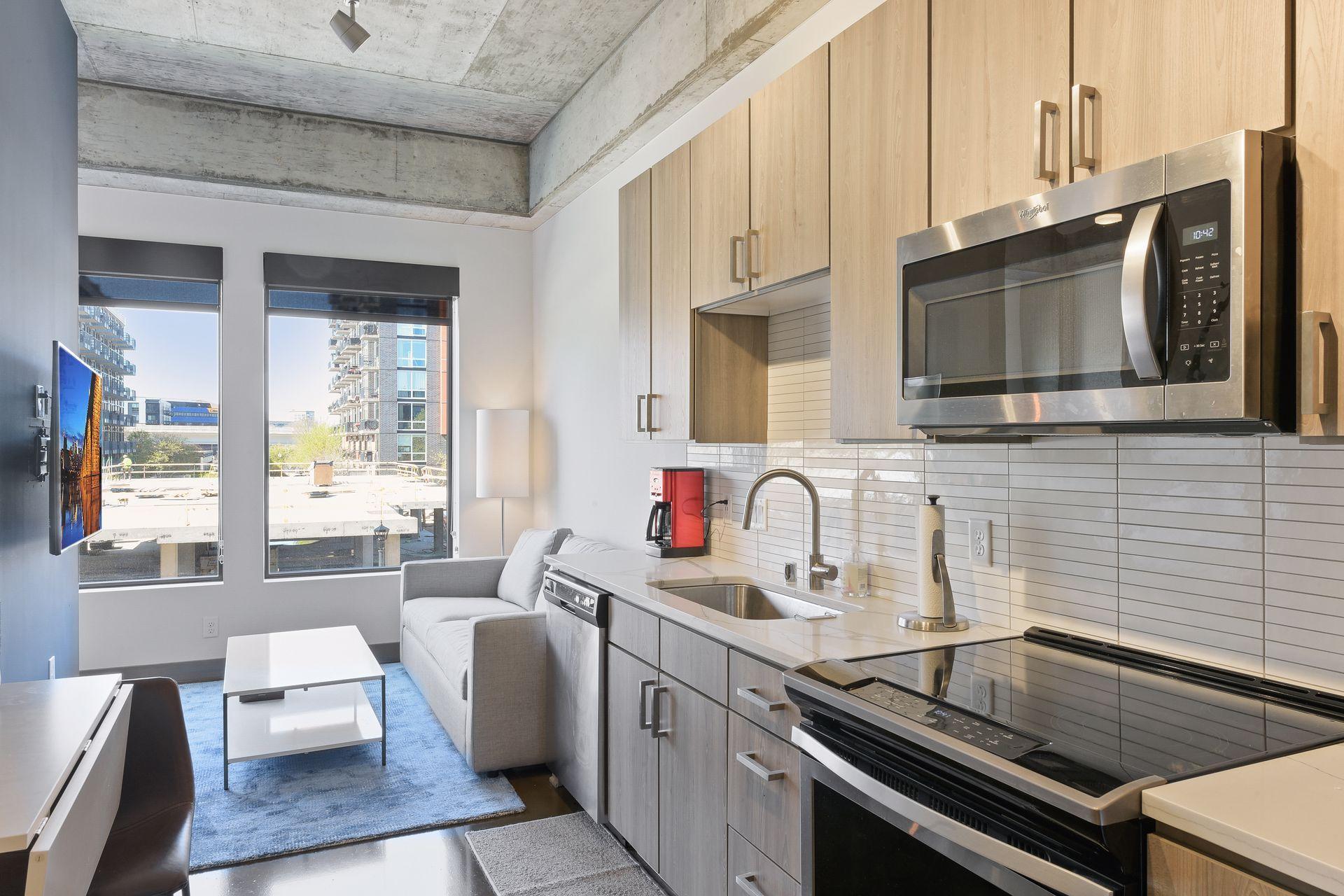 728  3rd Street N, Minneapolis, MN