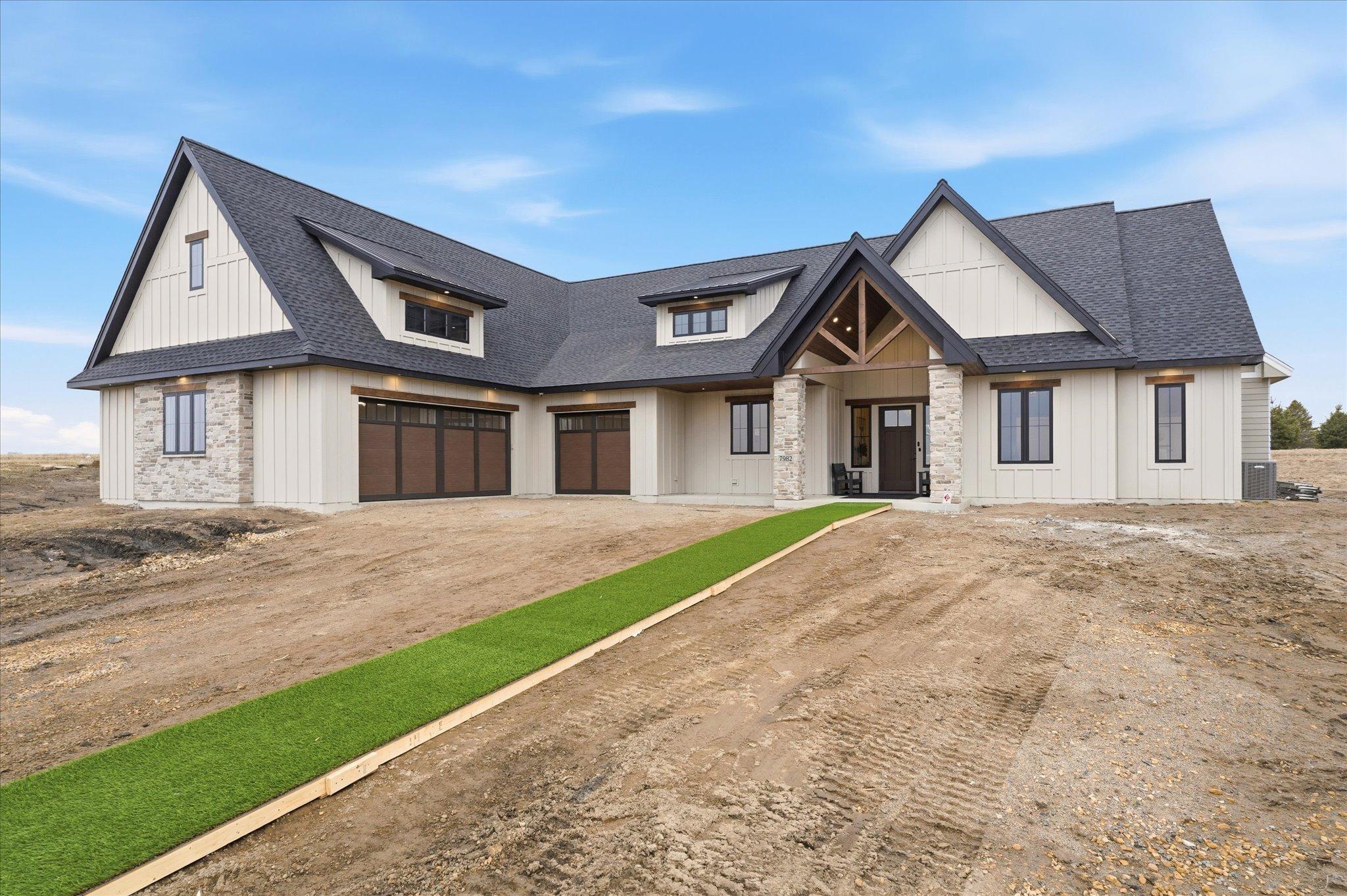 7982  Eldorado Road, Prior Lake, MN