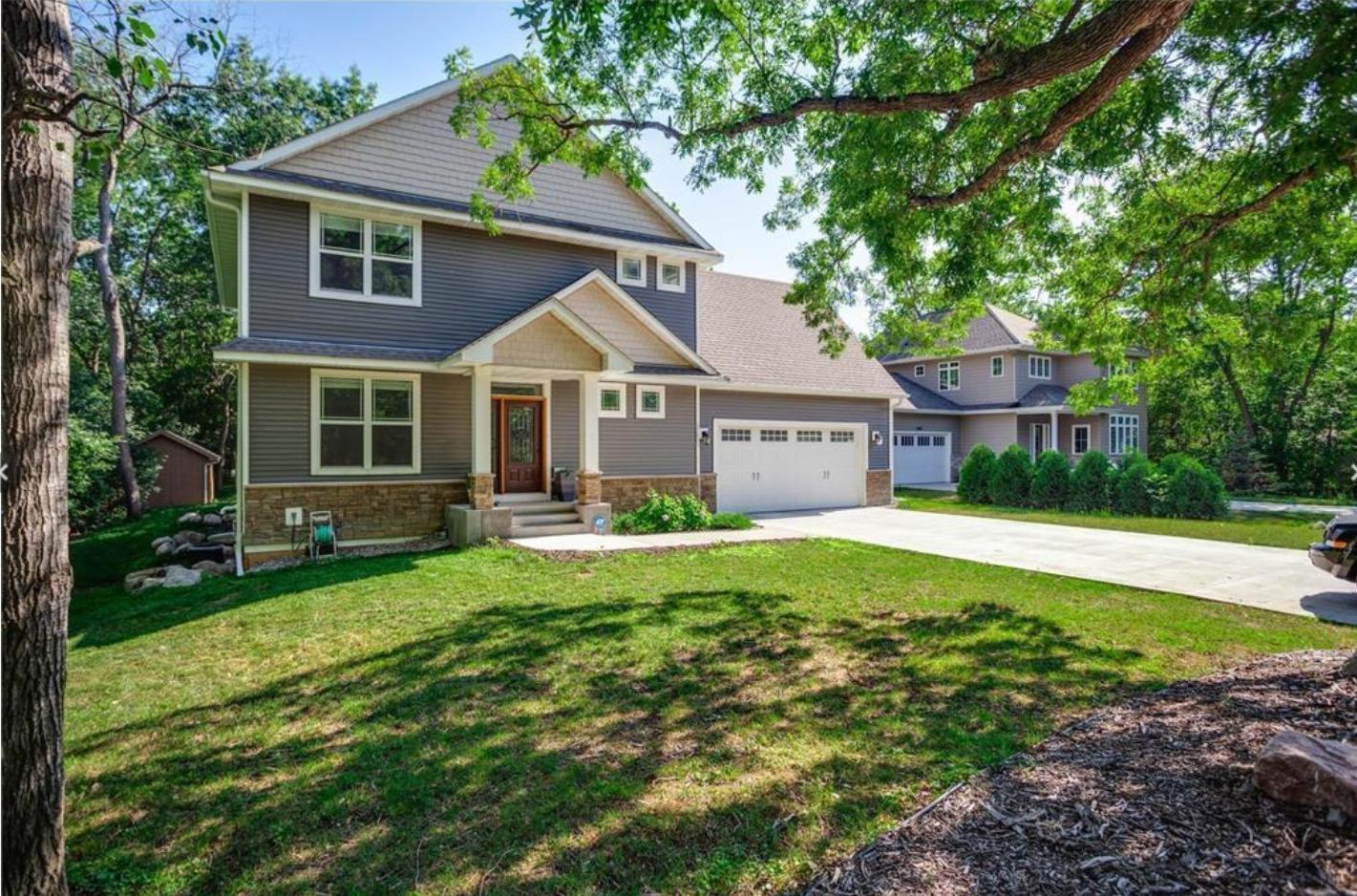 12601  Ridgemount Avenue W, Hopkins, MN