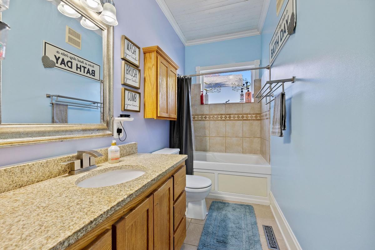 1150  Florence Street, Baldwin, WI Image 13 of 22