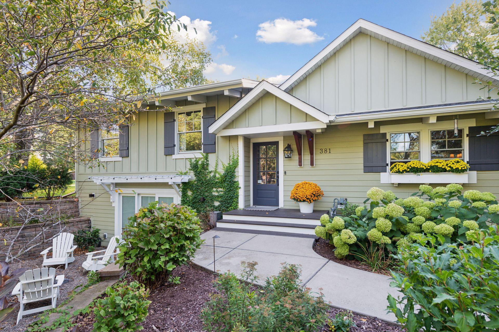 381  Margaret Circle, Wayzata, MN