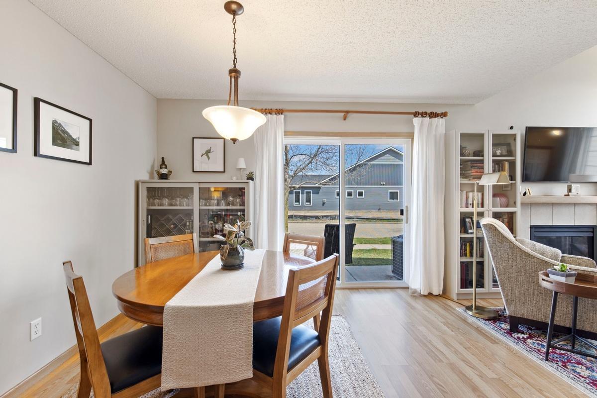 Sold River Falls, WI Condo St. Croix Co 5759255