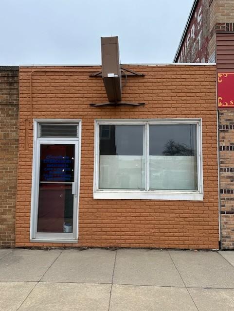 119  1st Avenue NW, Austin, MN