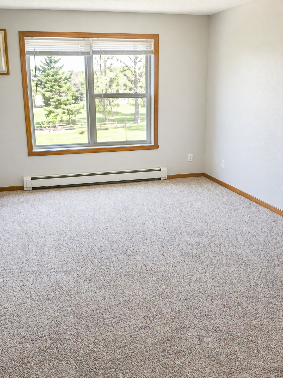 735 W 10th Street, Rush City, MN