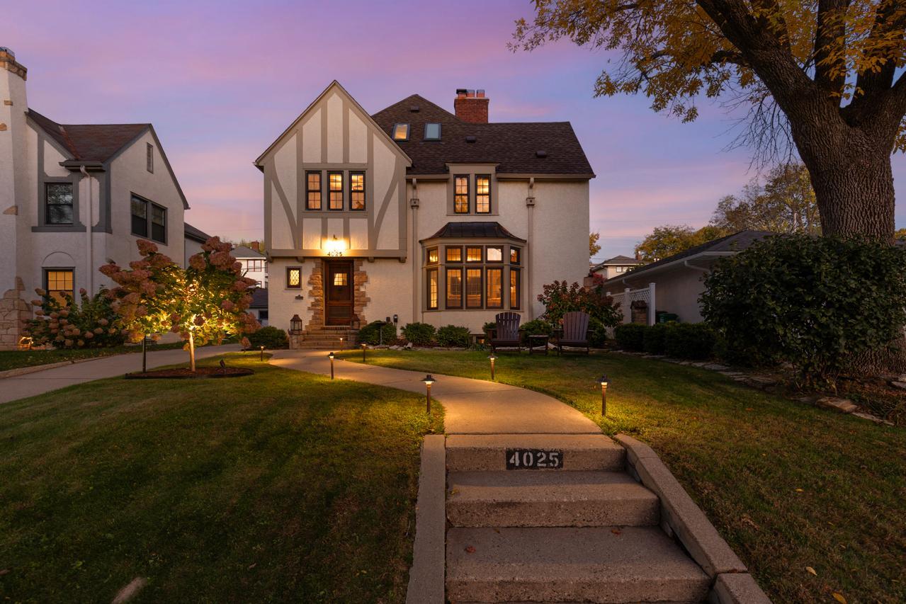 4025  Dupont Avenue S, Minneapolis, MN