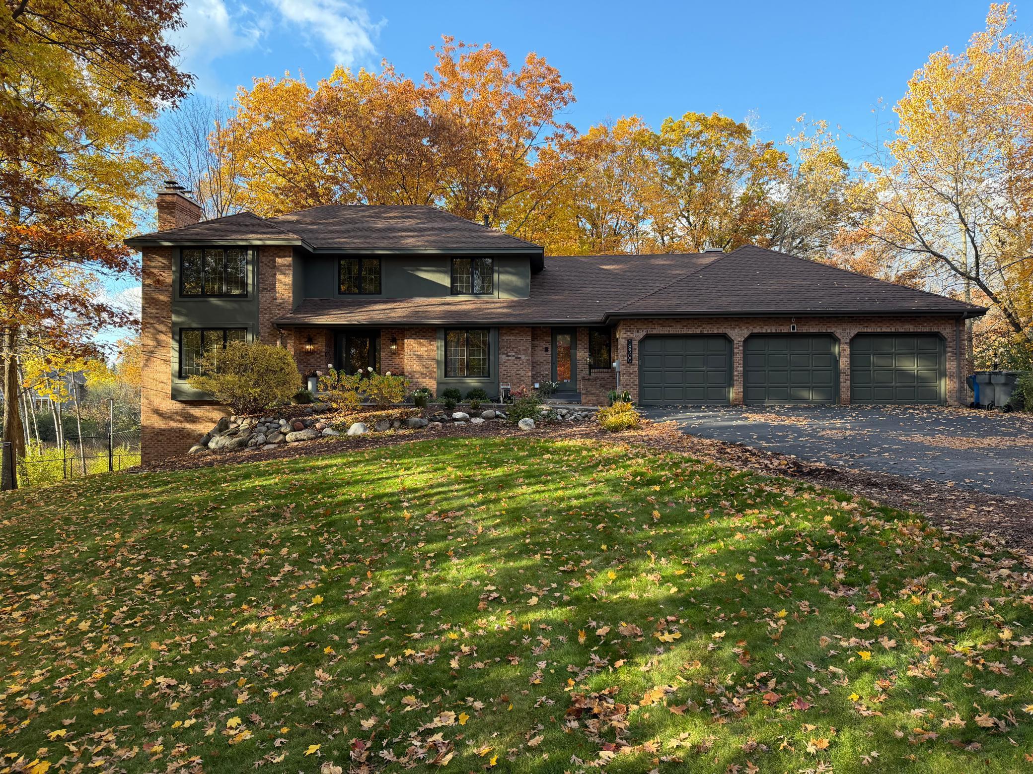 18300  8th Avenue N, Plymouth, MN