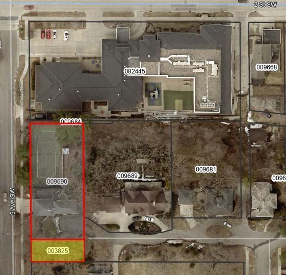 825  3rd Street SW, Rochester, MN