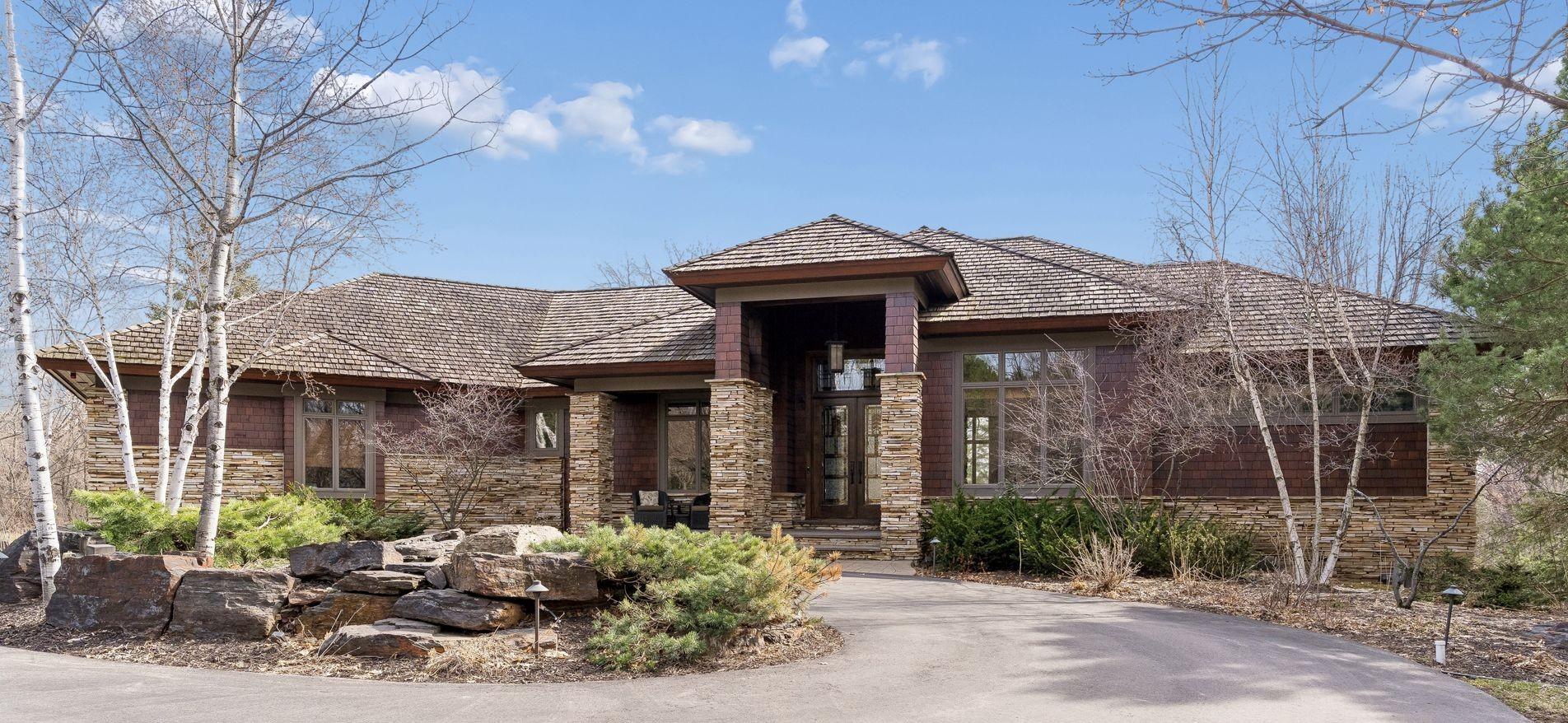 700  Hidden Creek Trail, Mendota Heights, MN