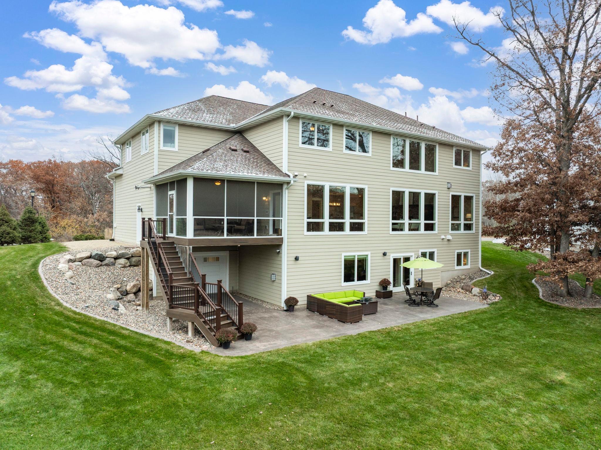 18928  Katrine Court, Lakeville, MN