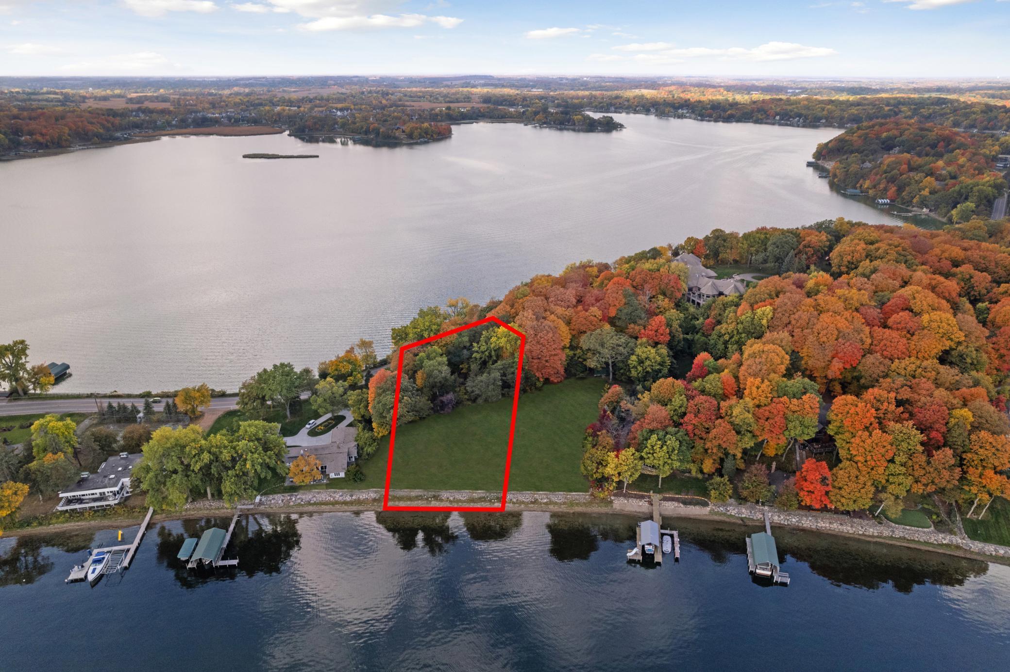 37X2  County Road 44, Minnetrista, MN