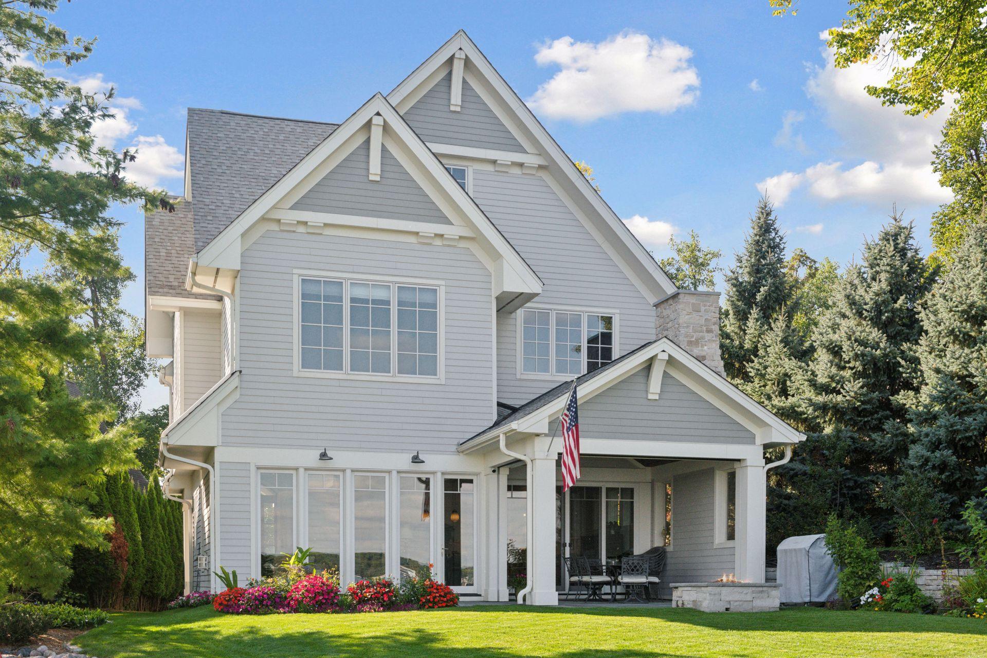 245  Lakeview Avenue, Tonka Bay, MN