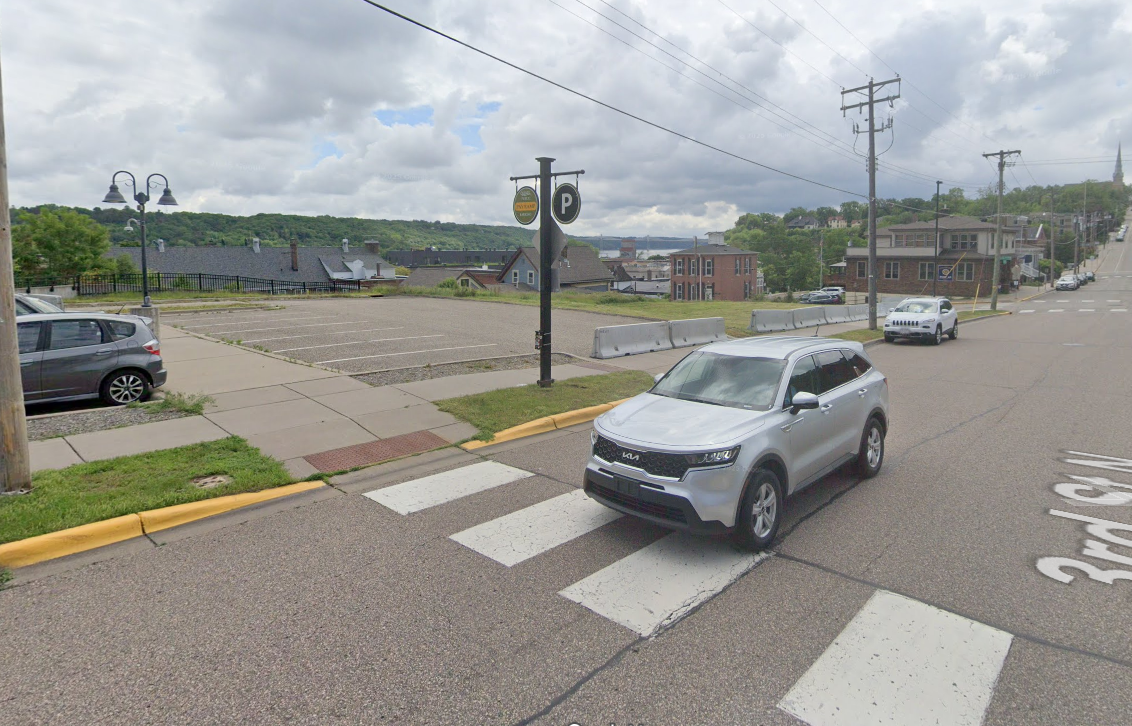 107  3rd Street N, Stillwater, MN