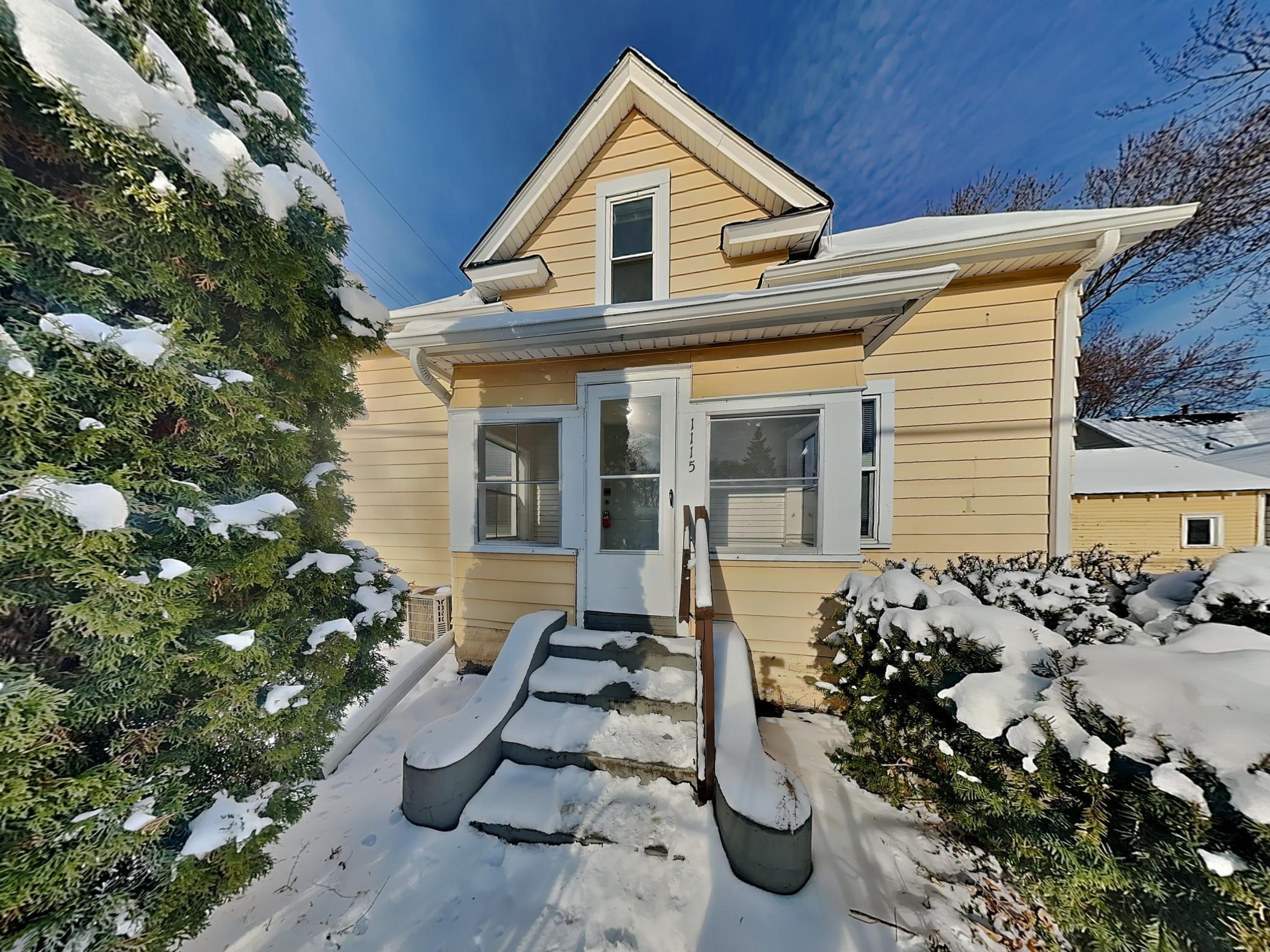 1115  19th Avenue NE, Minneapolis, MN