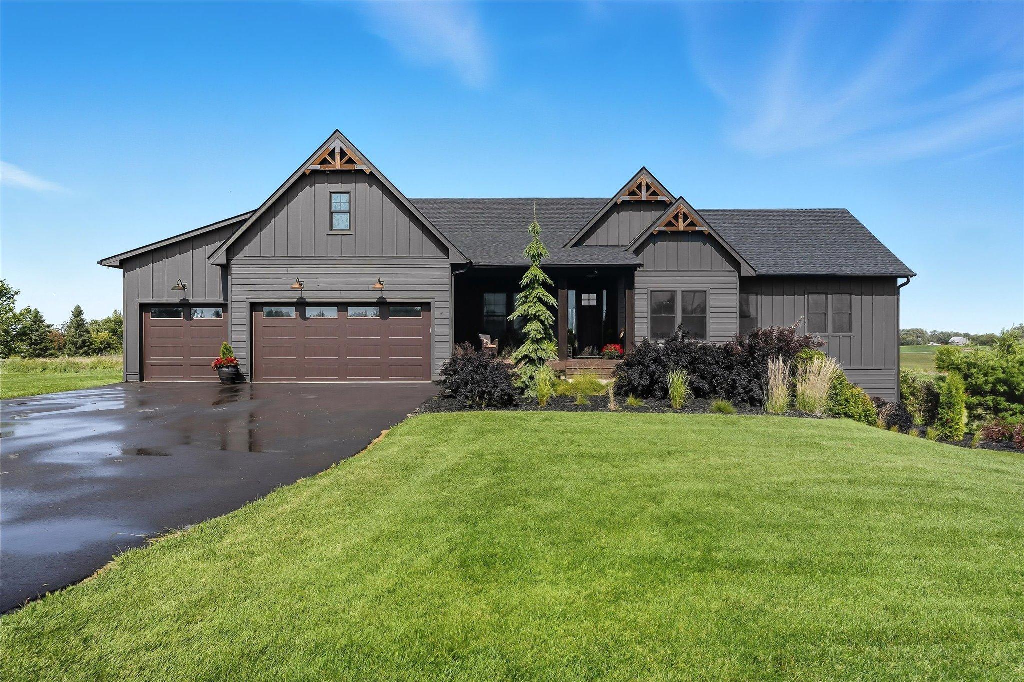 7604 E 250th Street, Elko New Market, MN