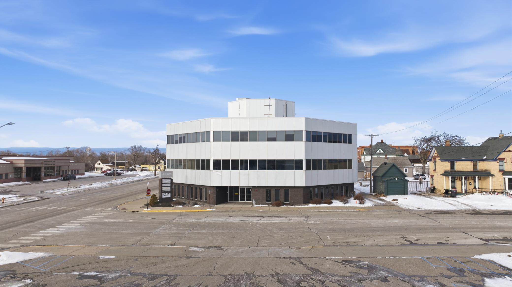 403  4th Street NW, Bemidji, MN