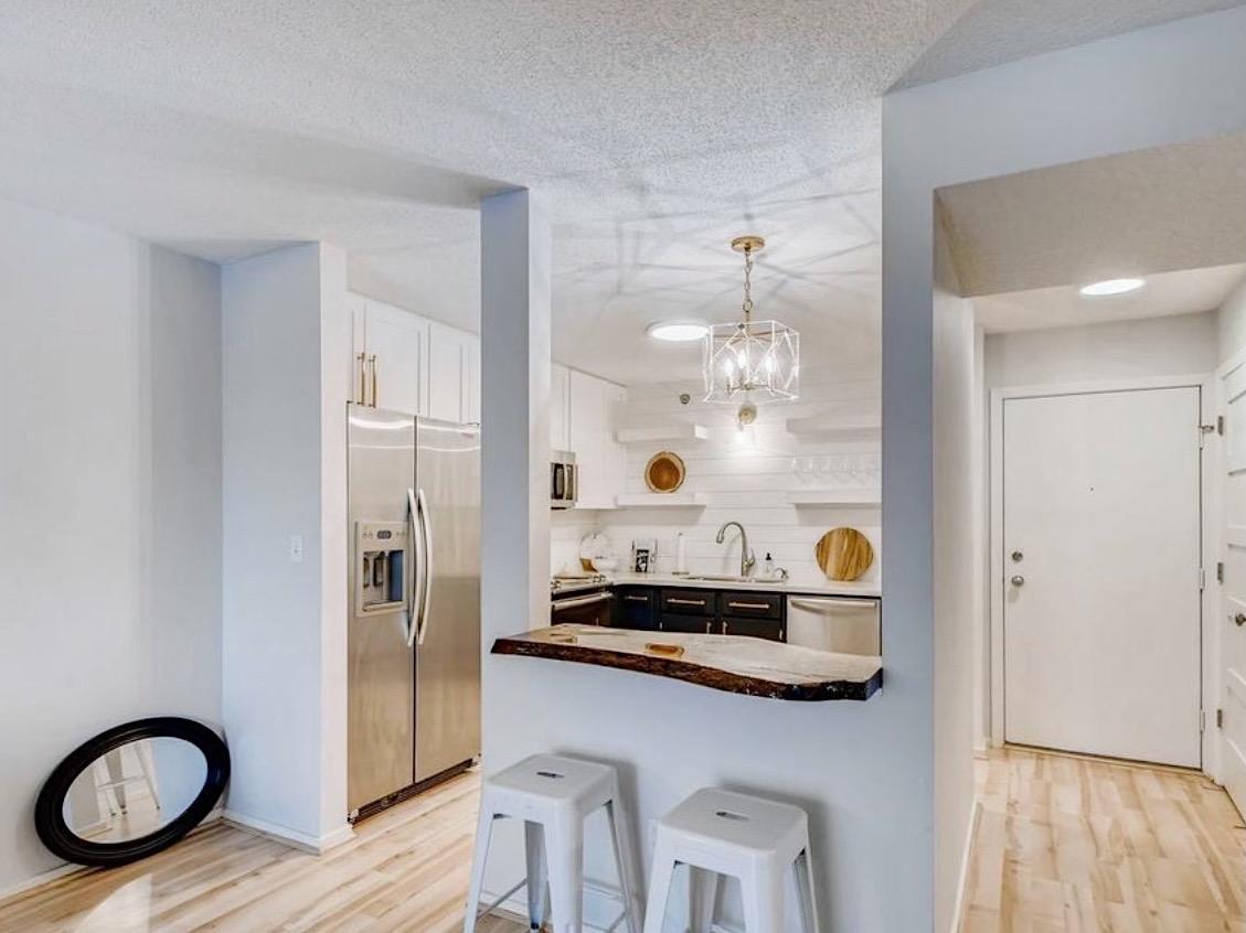 121  Washington Avenue S, Minneapolis, MN
