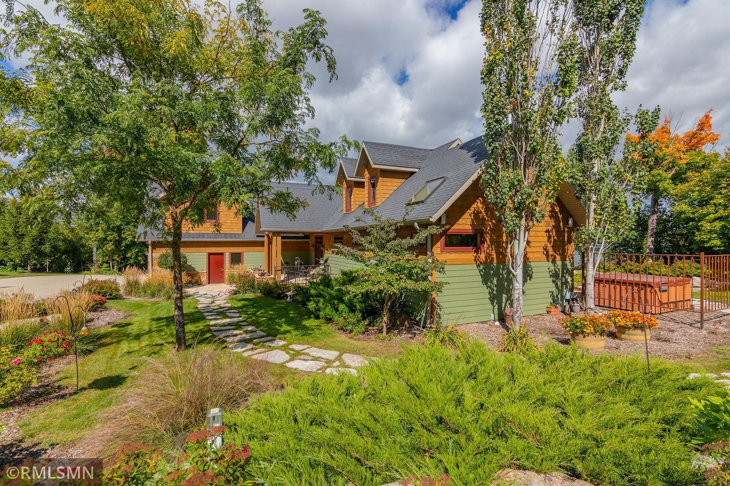 Real Estate, Homes for Sale MLS5655243 Agent Listing by Karissa