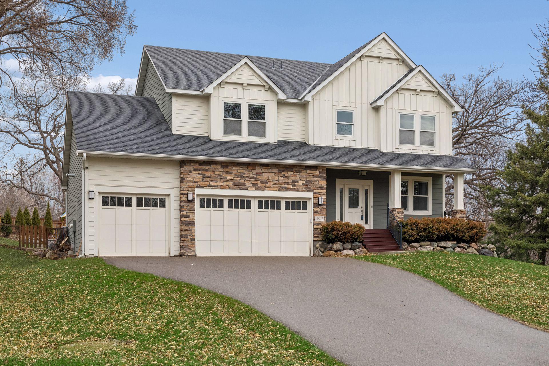 13222  Dahlgren Road, Minnetonka, MN