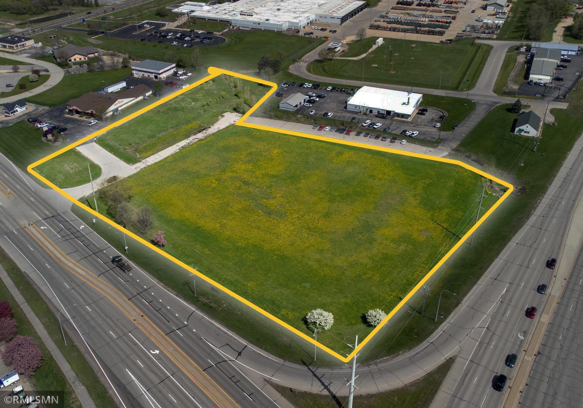 535  37th Street NE, Rochester, MN