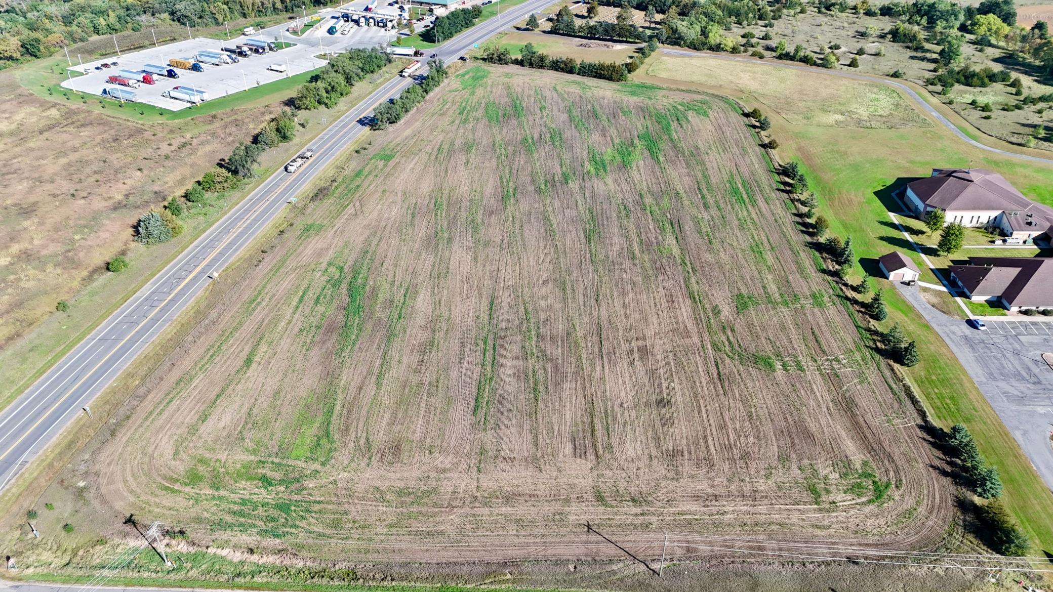 XX  xx Hwy 24, Clearwater, MN