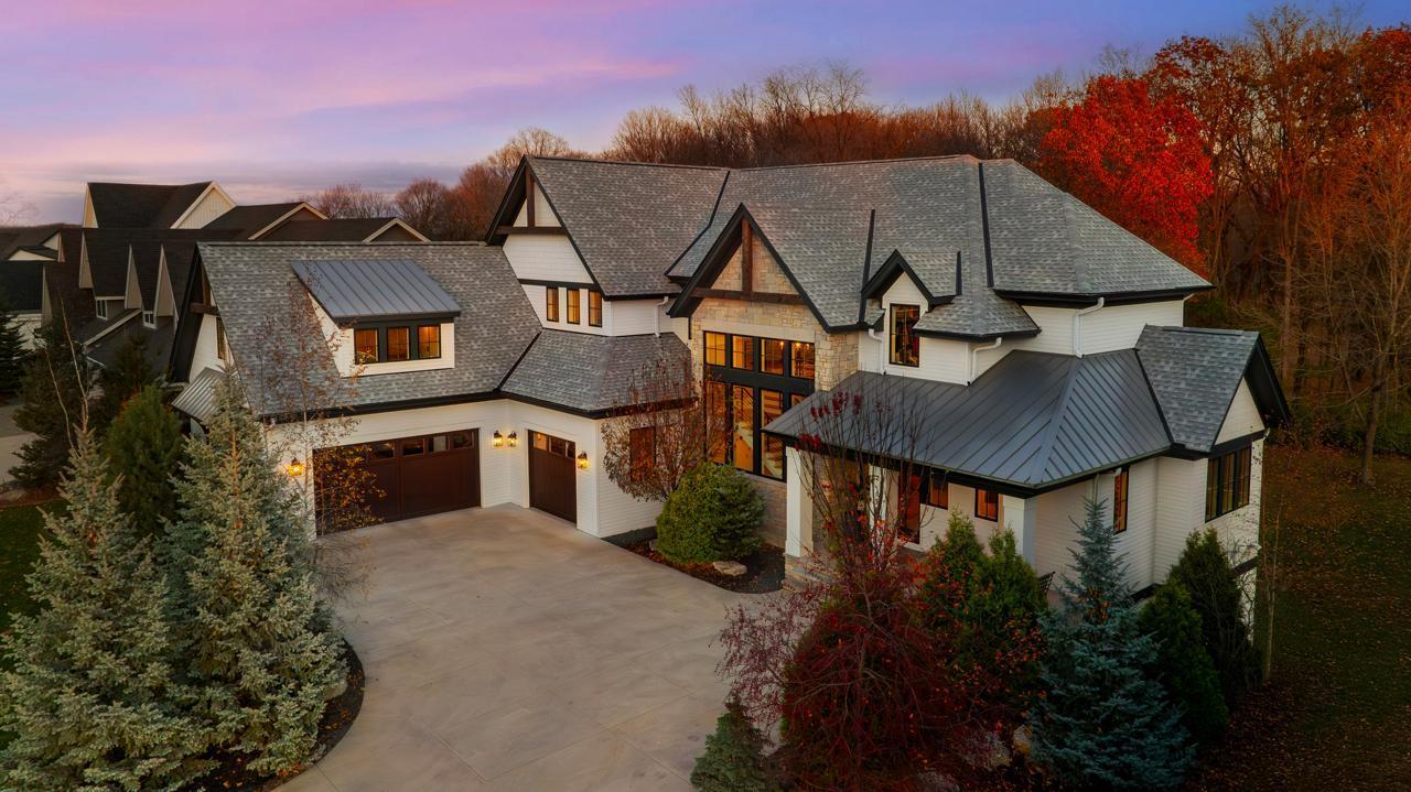 6505  Hawks Pointe Lane, Excelsior, MN