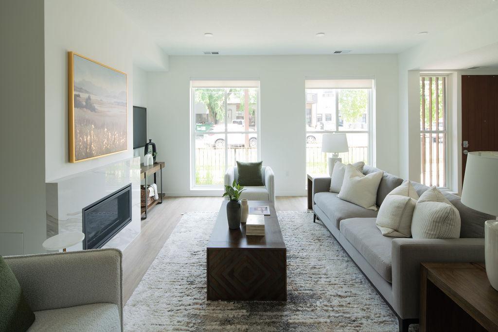 122  West Drive, Excelsior, MN