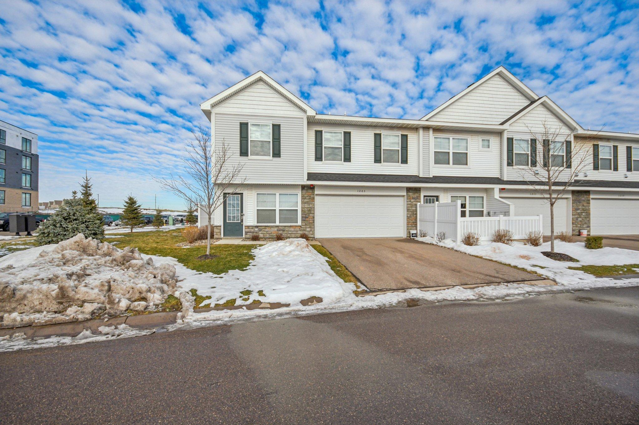 1203  Lower 143rd  E, Rosemount, MN