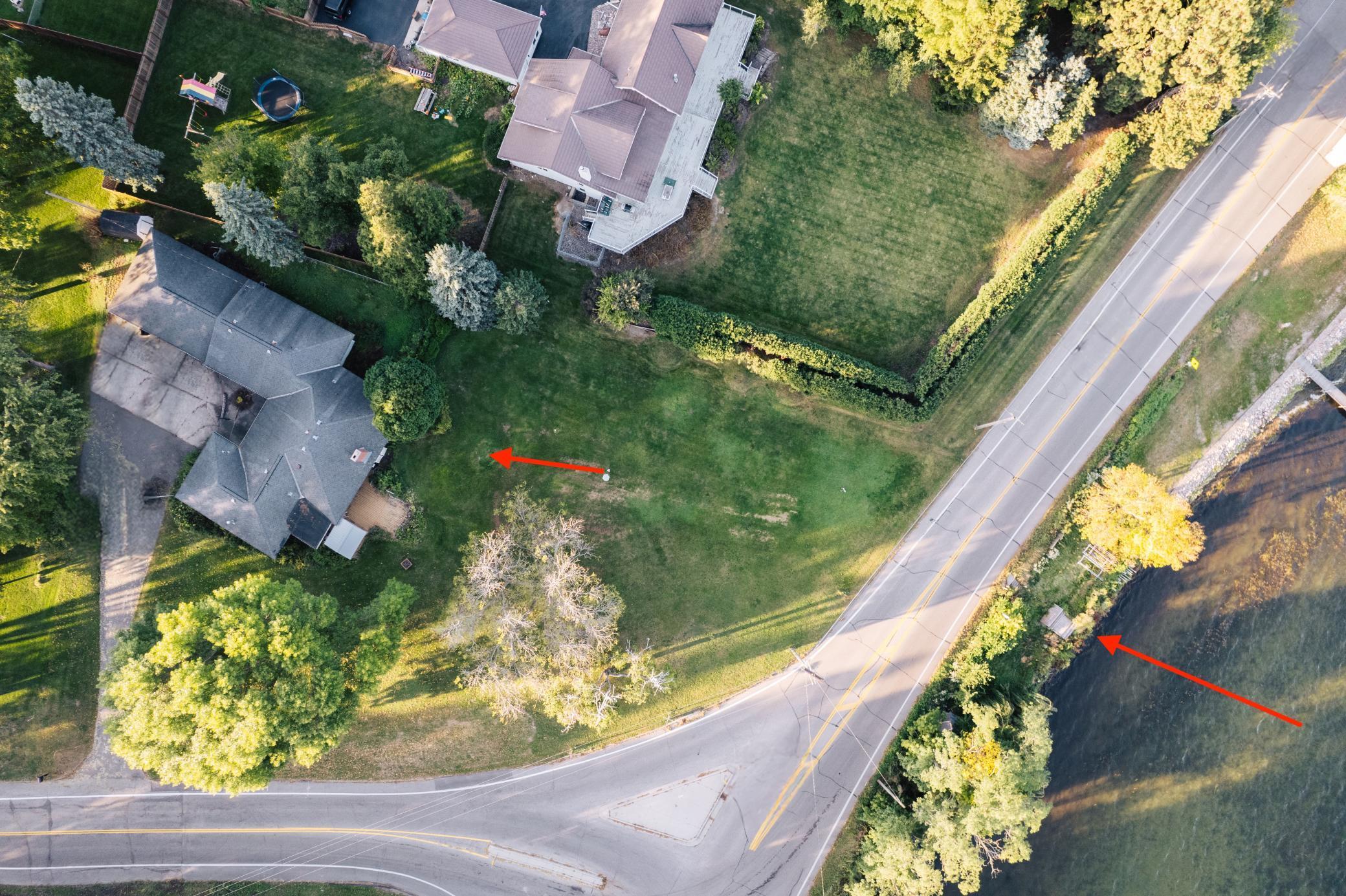 2040 N Shore Drive, Wayzata, MN