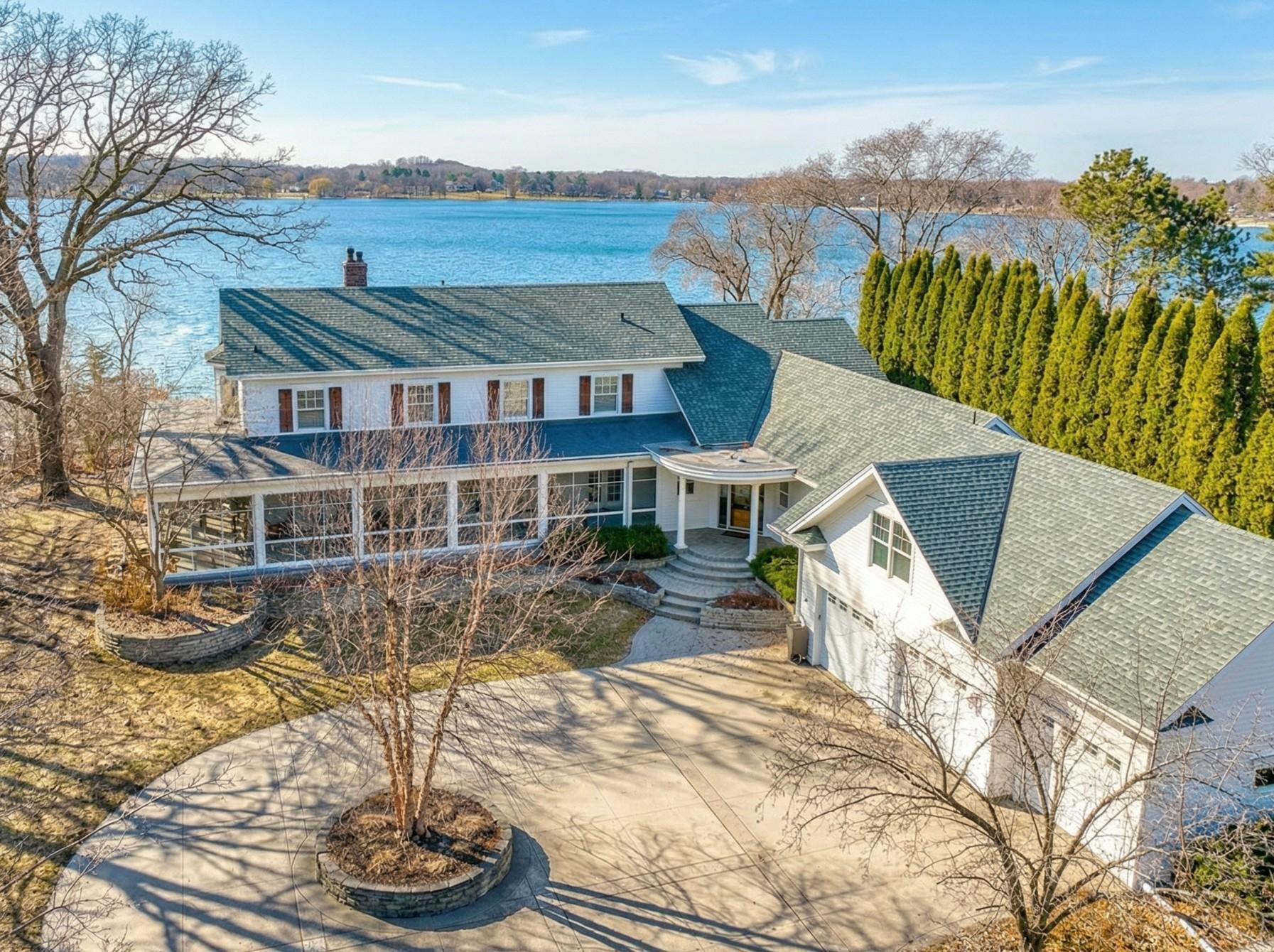 5375  Carlson Road, Shoreview, MN