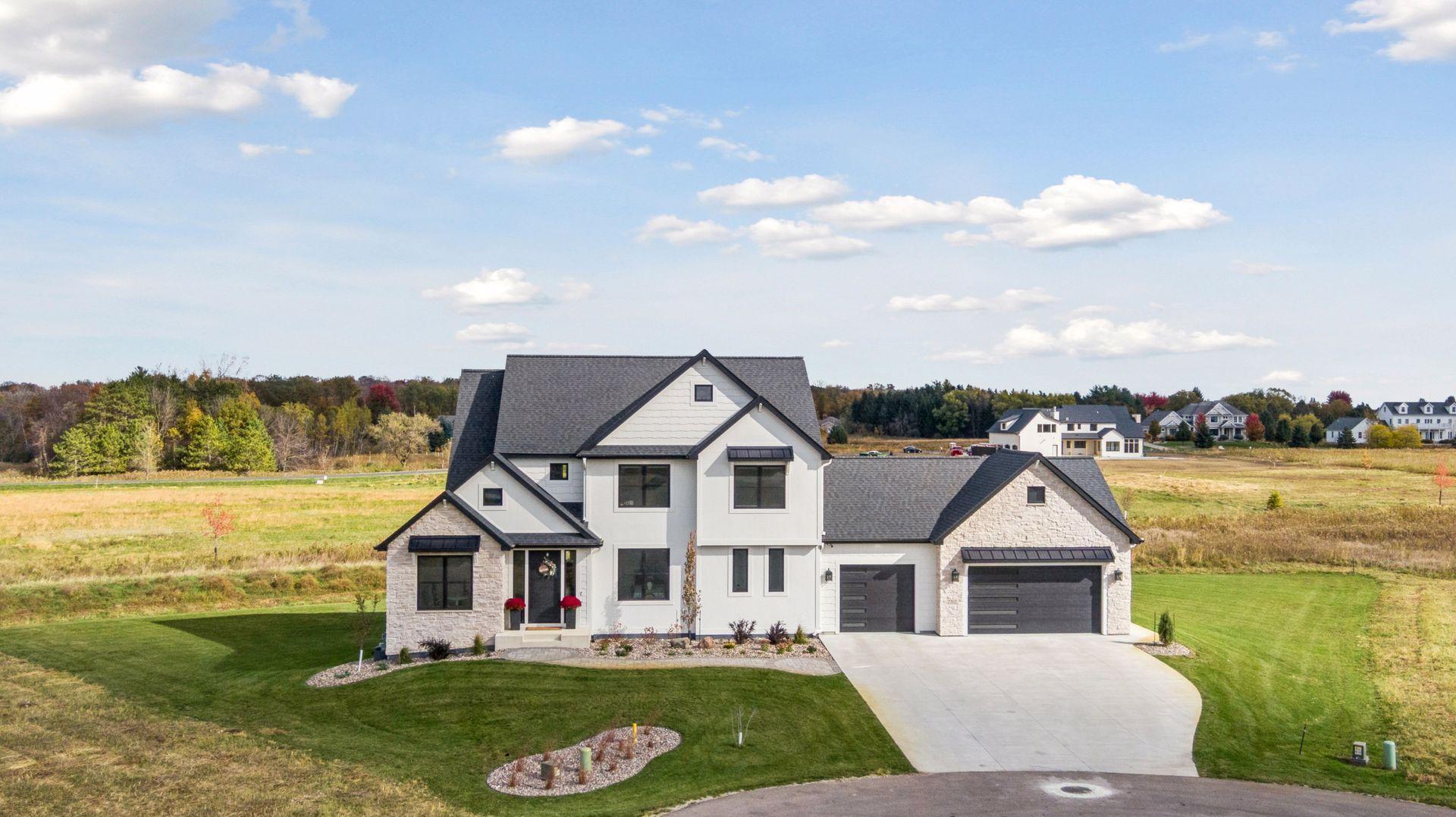 2702  Mayo Prairie Lane SW, Rochester, MN