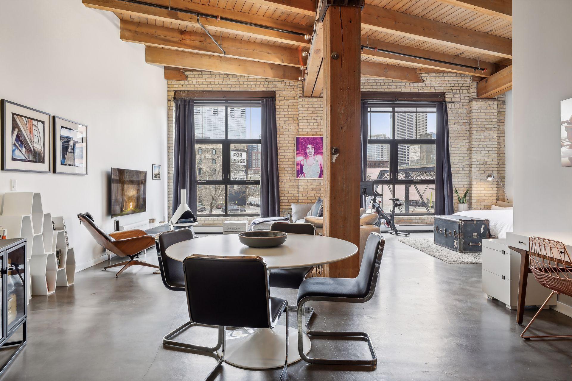 404  Washington Avenue N, Minneapolis, MN