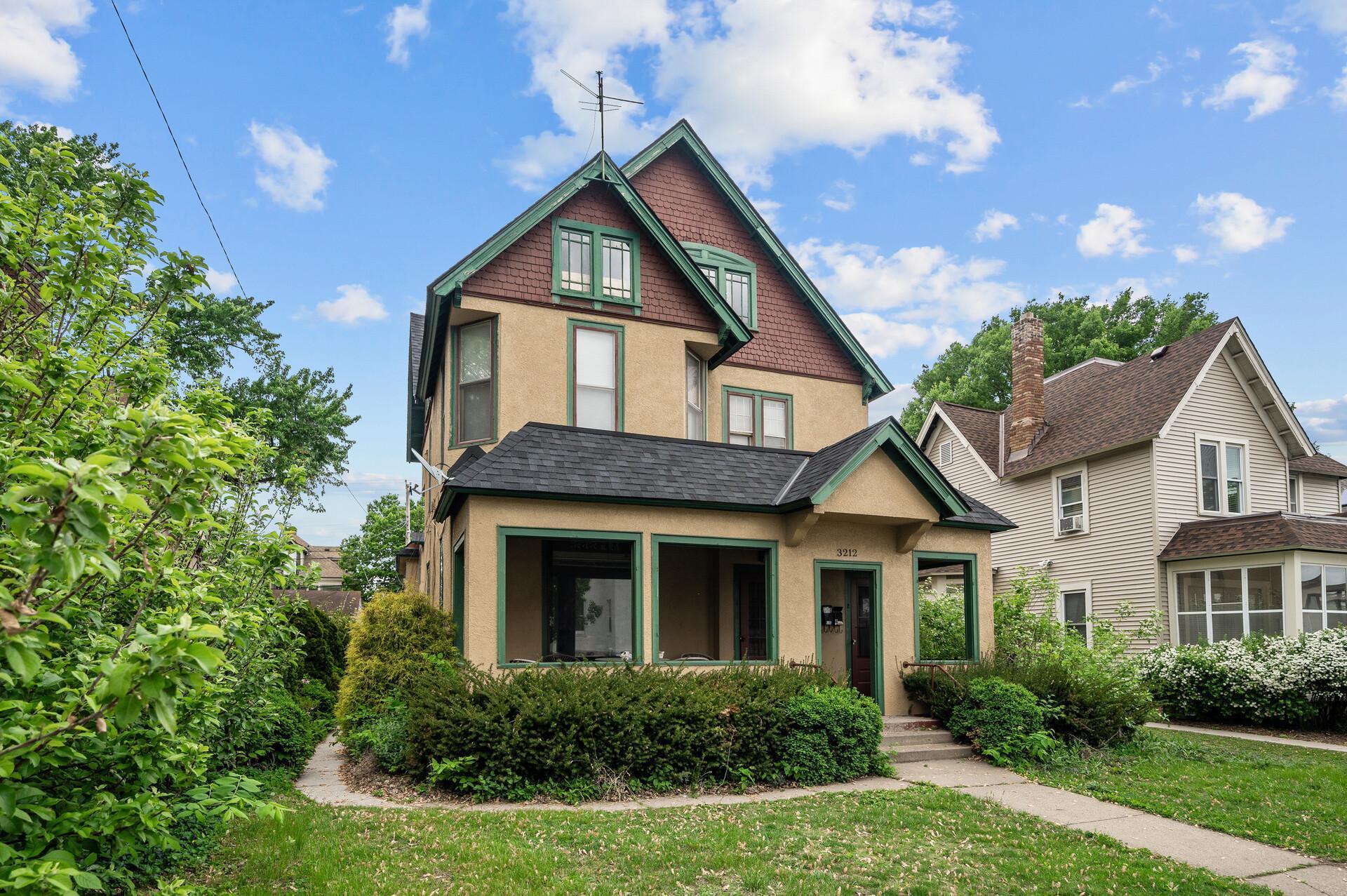 3212  1st Avenue S, Minneapolis, MN