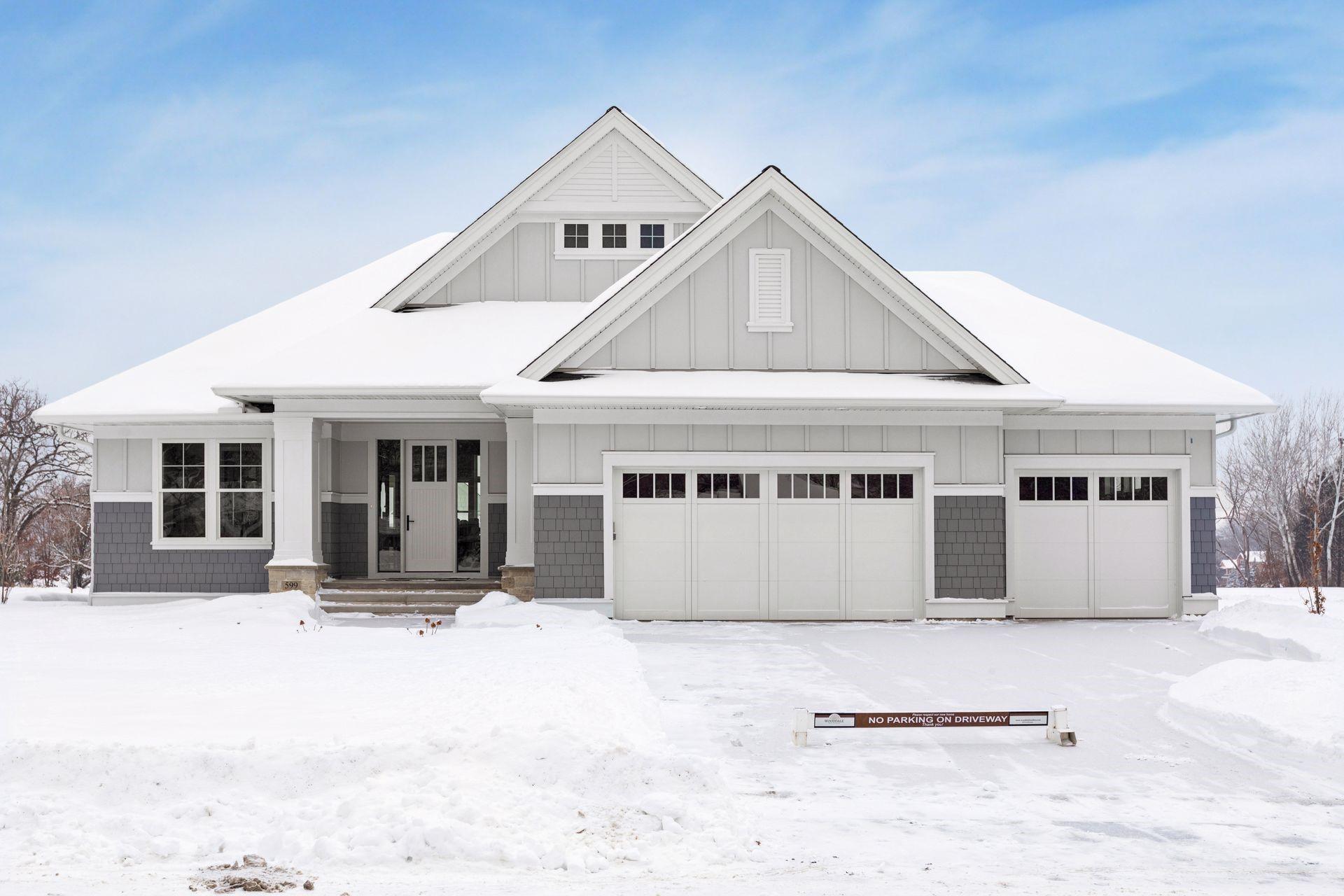 556  Harbor Court, Shoreview, MN