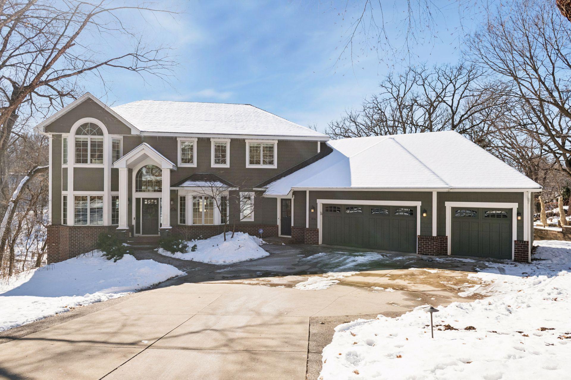 816  Westwood Drive S, Golden Valley, MN