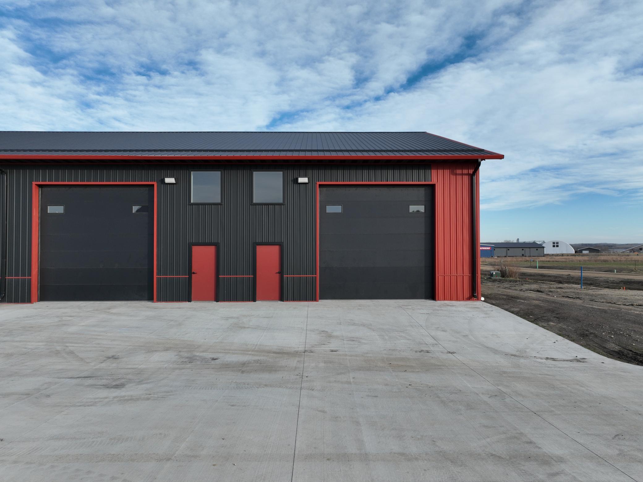 22381  HWY 10, Hawley, MN