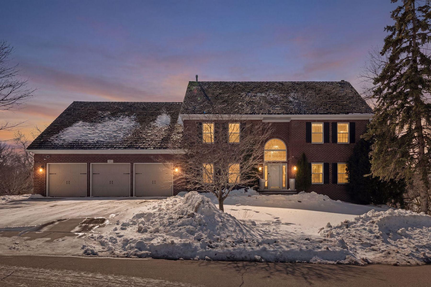 7600  Delaney Boulevard, Edina, MN