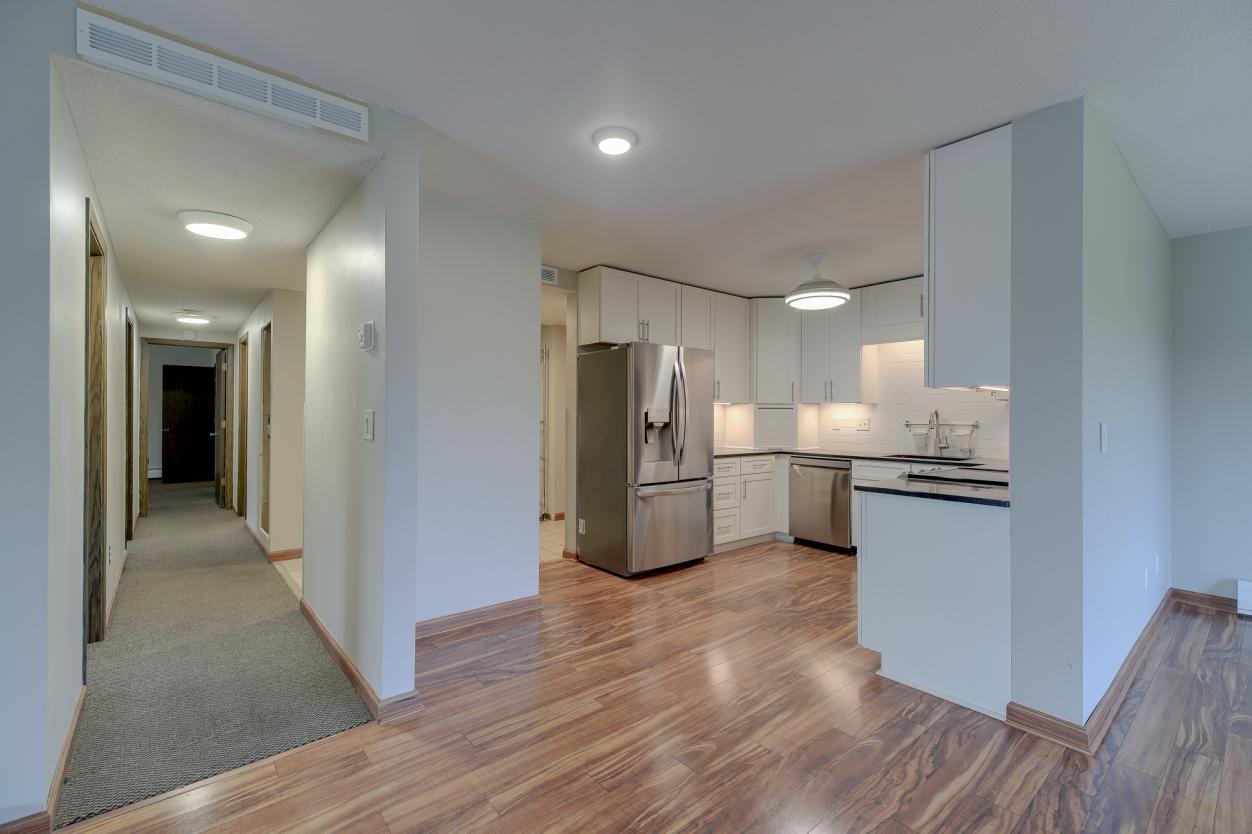 450  Ford Road, Saint Louis Park, MN