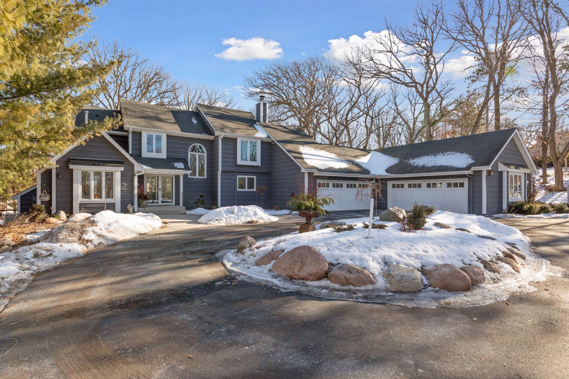4811  Highland Road, Minnetonka, MN