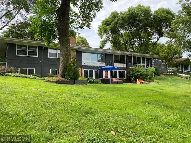 1952  Oak Knoll Drive, White Bear Lake, MN