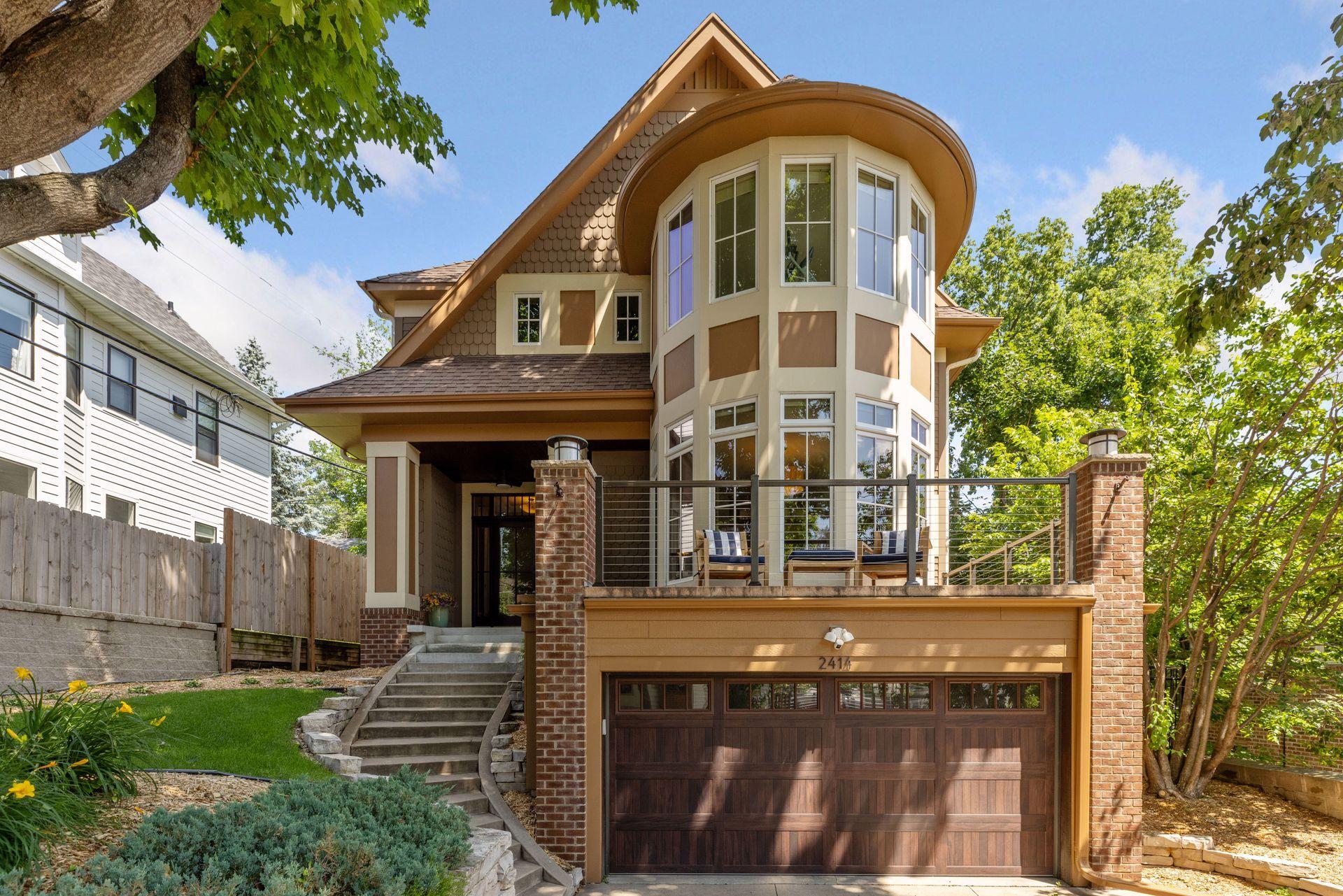 2414 W 42nd Street, Minneapolis, MN