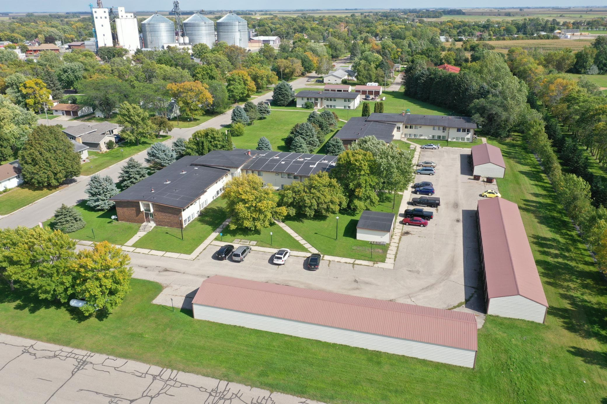 1305  3rd Avenue S, Wheaton, MN