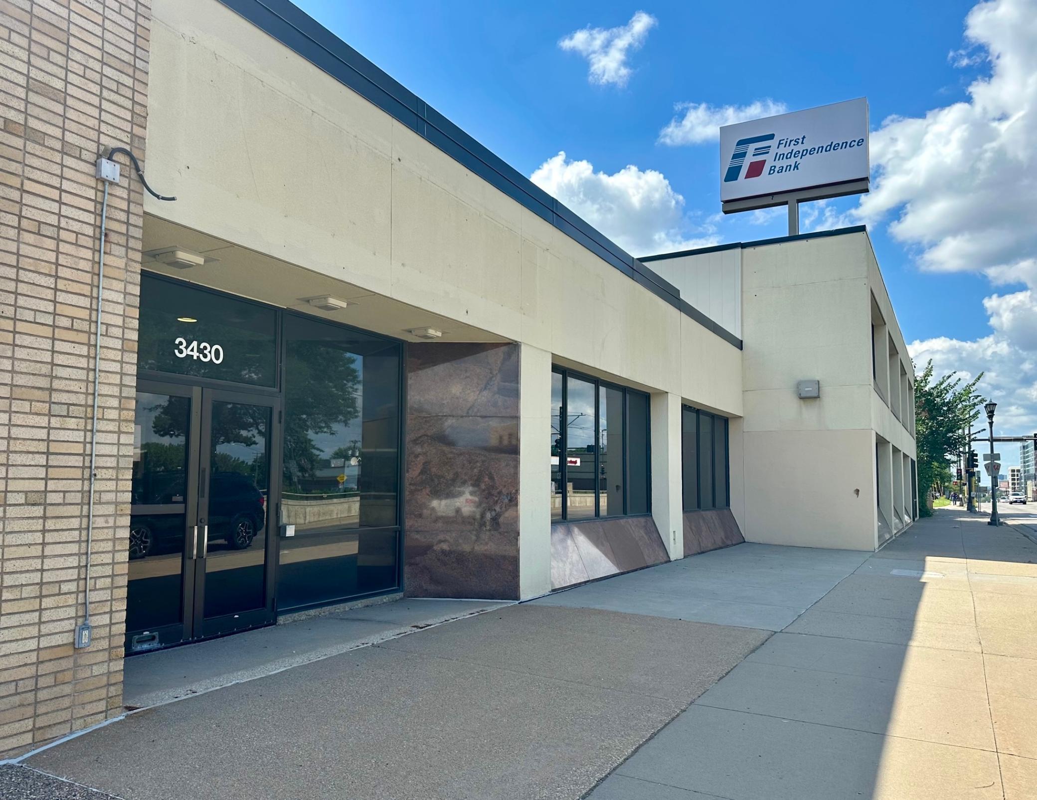 3410  University Avenue SE, Minneapolis, MN