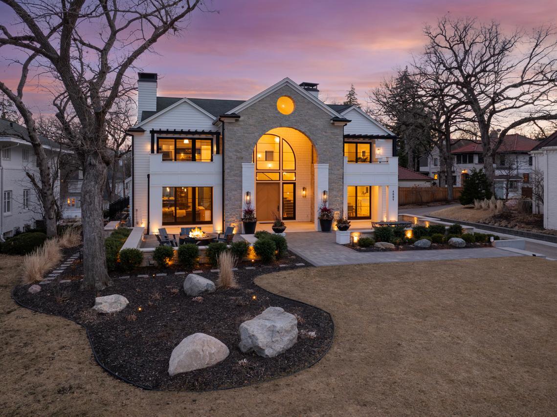4889 E Lake Harriet Parkway, Minneapolis, MN