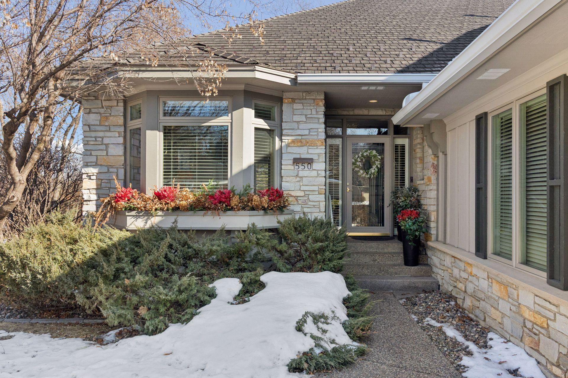 550  Waycliffe Drive N, Wayzata, MN